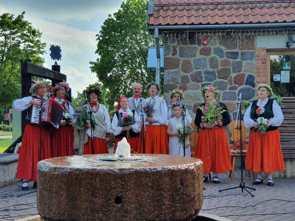 Nica_lv_ieligosana.jpg