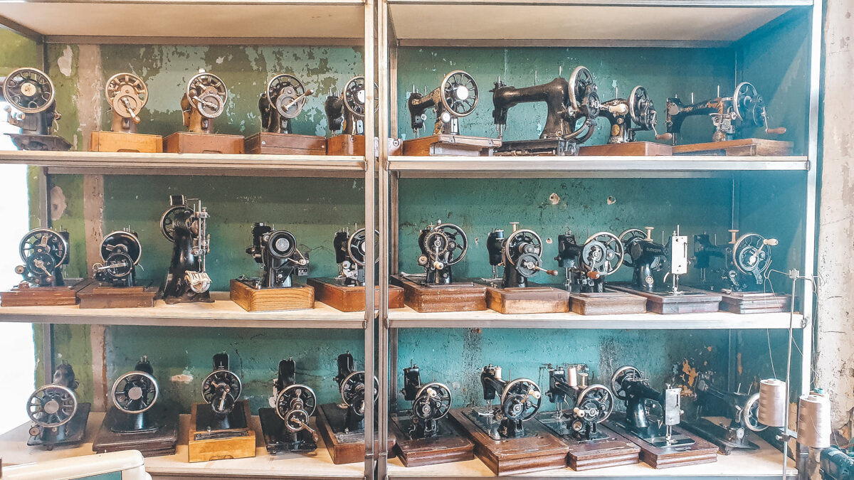 Private collection of more than 200 sewing machine