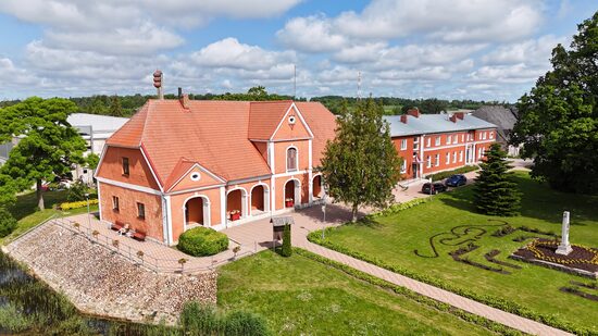 Laiva okeānā  9. augusts | 18.00  Dunalkas Kultūras nams