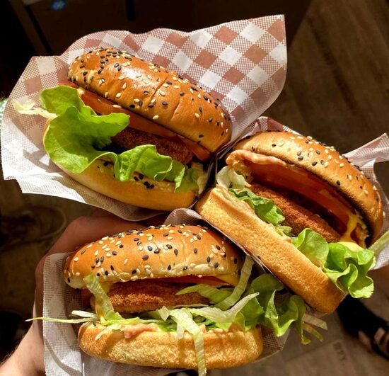 Kafejnīca "Lagzdiņu pankūkas"