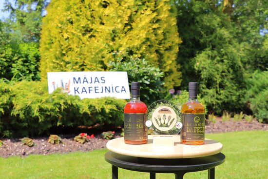 (16) Stiprais Čiekuriņš