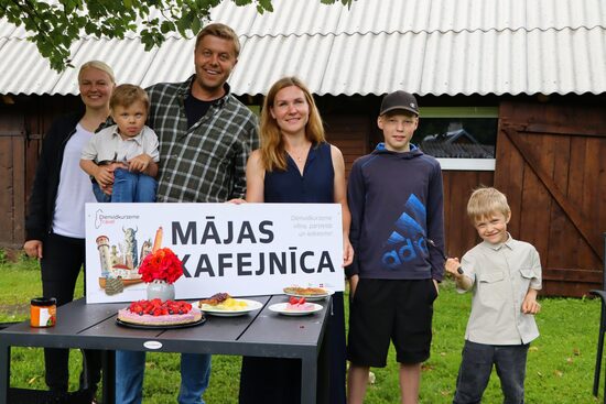 Ogu vējš ziedo Teo