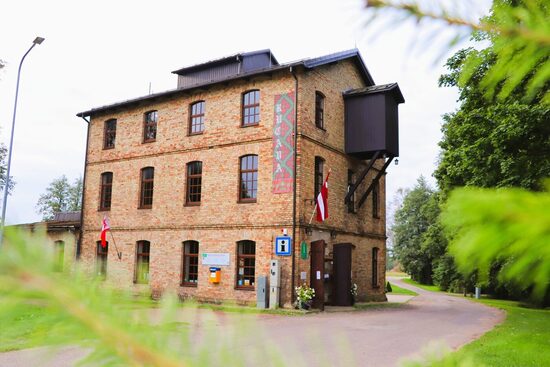 Rucavas "Centra dzirnavu" ekspozīcija 