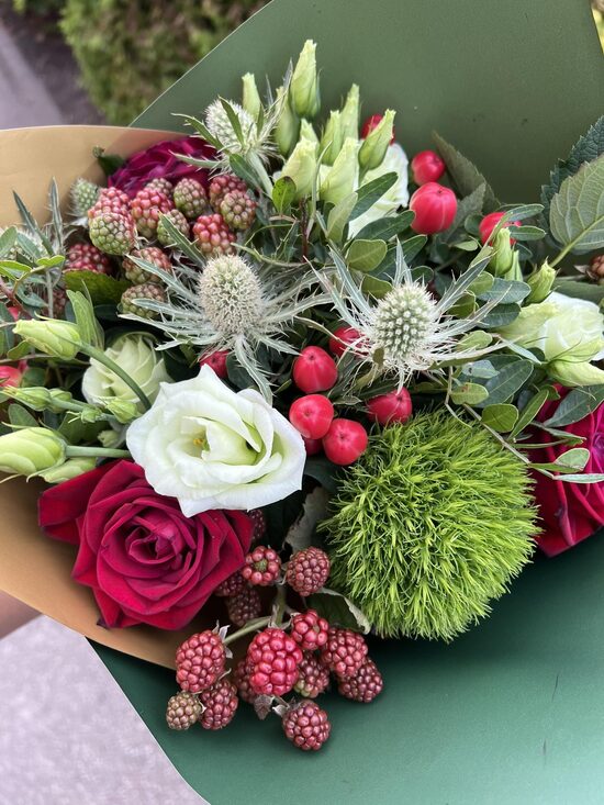  Ziedu veikals "Lotoss" 