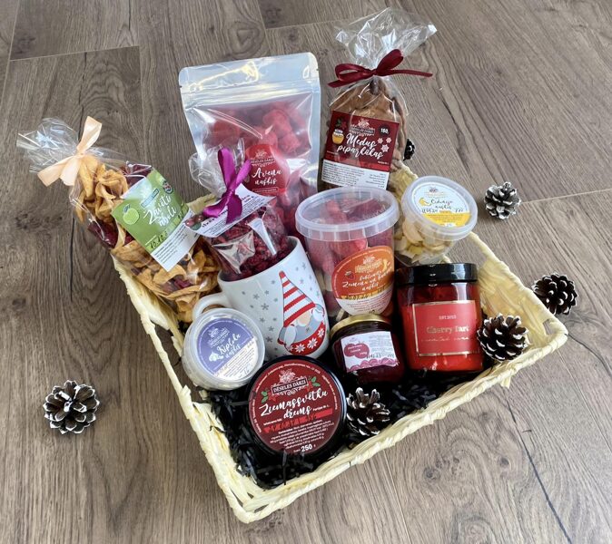 Dēseles dārzu dāvanu kamplekti