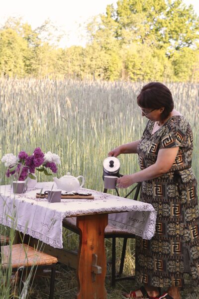 "Ievlejas" lauku maizes cepšana un degustācija, brokastis rudzu laukā