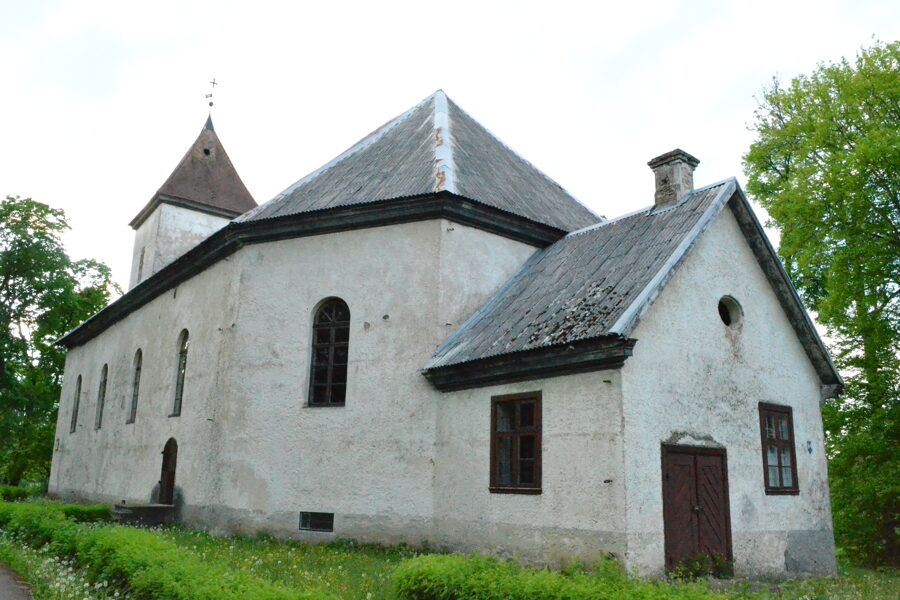 Cīravas luterāņu baznīca 