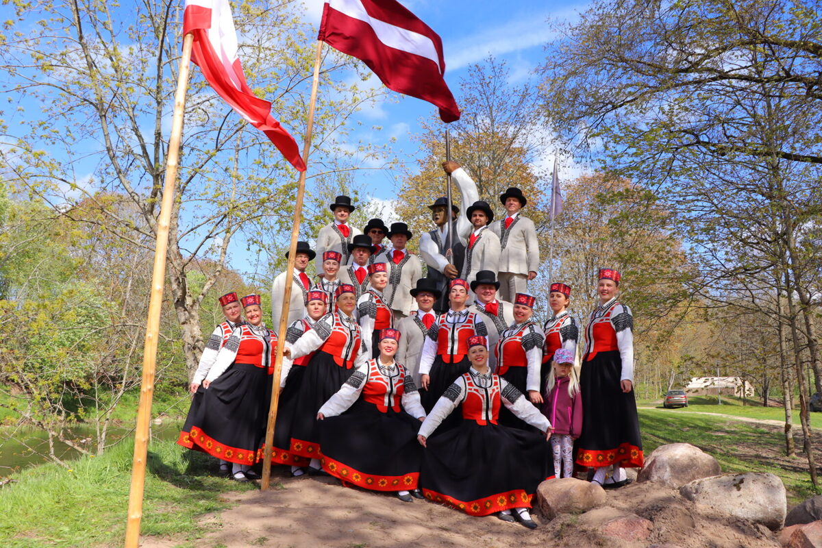 Bartas_plostnieku_svetki_2025_Dienvidkurzeme_travel_Dace_Gailite__337_-1.jpeg